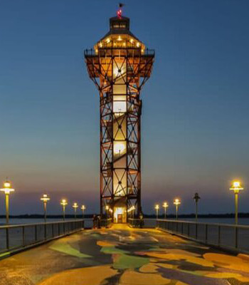 Bicentennial tower